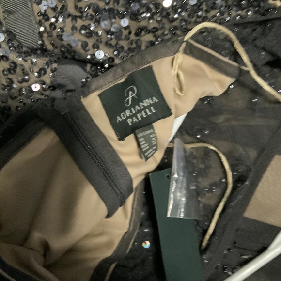 NWT Adrianna Pappell  Scoop Back  Sequin Gown in Lead Size 8 - Picture 8 of 8